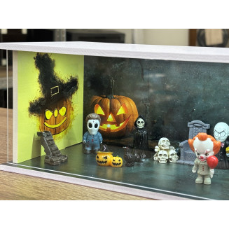 Halloween 1 themed diorama + with Characters + with LED light