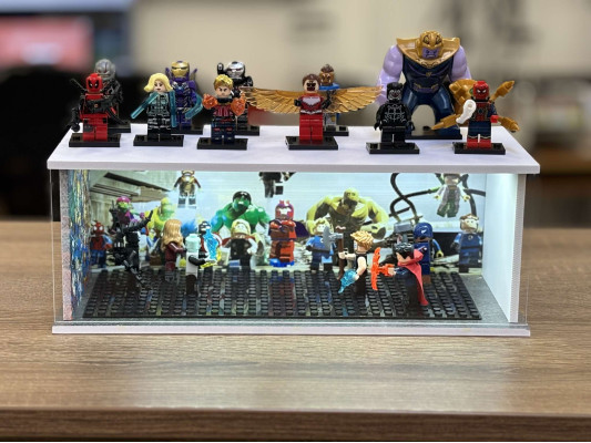 Marvel themed diorama + custom photo and text + with LED light