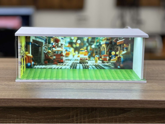 Empty diorama with your photos (bottom, left, right, back)